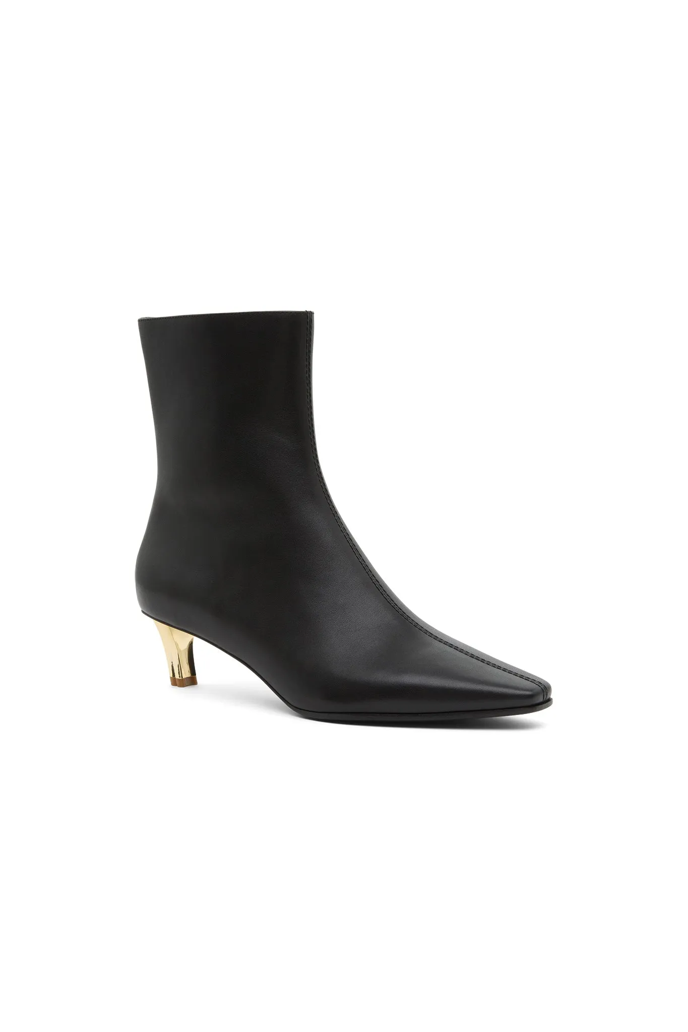 Nora Slim Boot